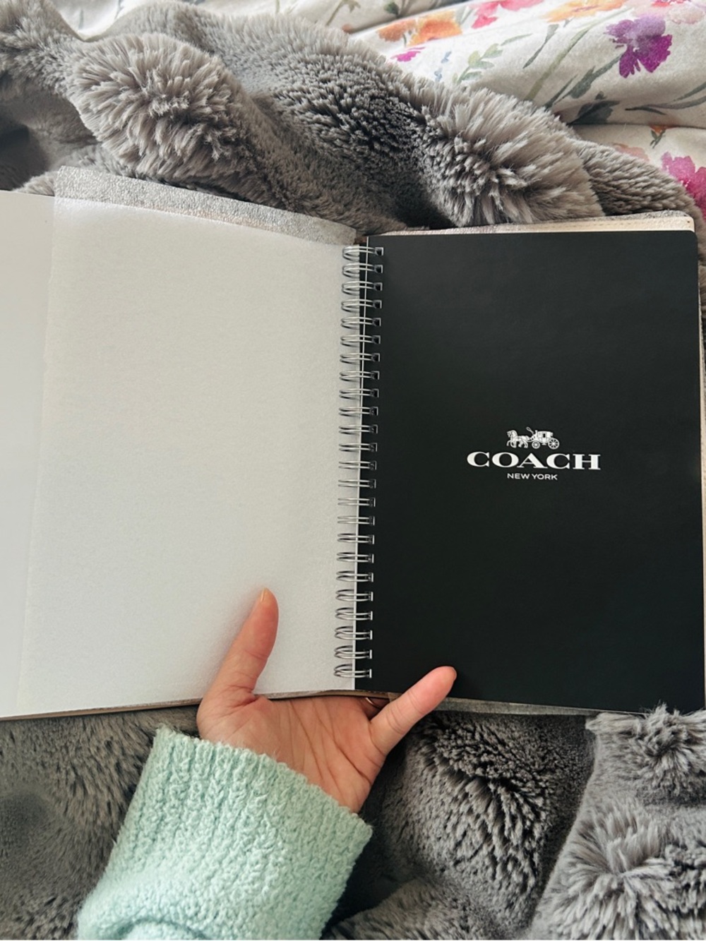 NWT📝Coach Notebook In Signature Canvas White Chalk CZ198 Journal Office School - Picture 2 of 5